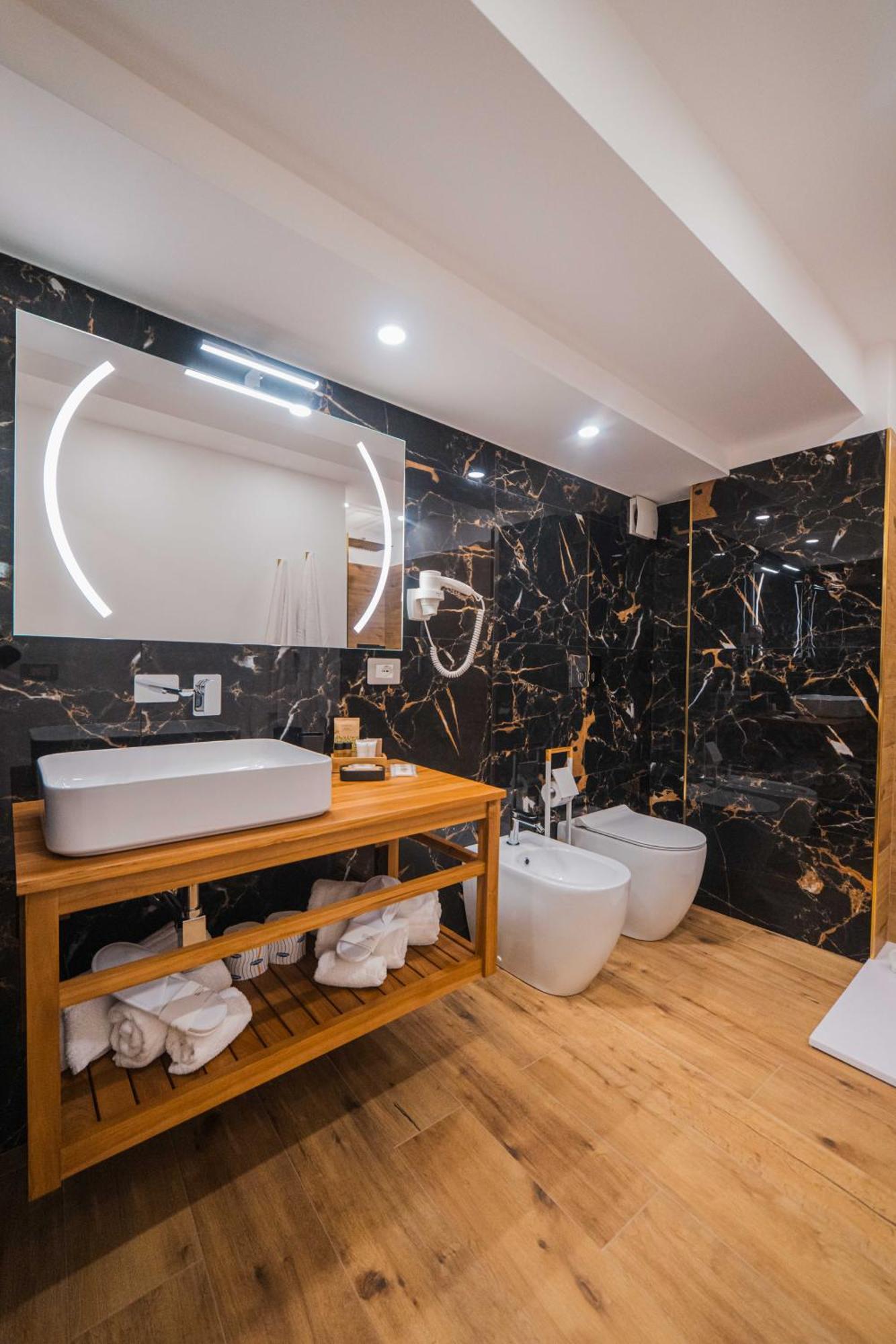 Humboldt Luxury Apartment & Rooms Таормина Экстерьер фото