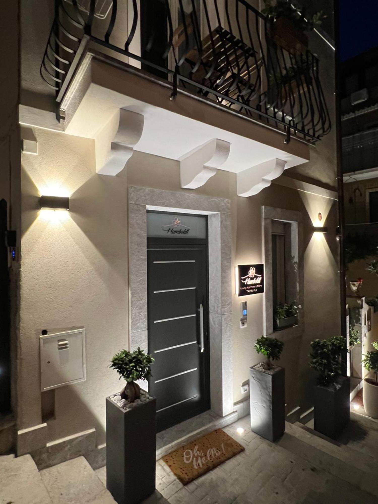 Humboldt Luxury Apartment & Rooms Таормина Экстерьер фото